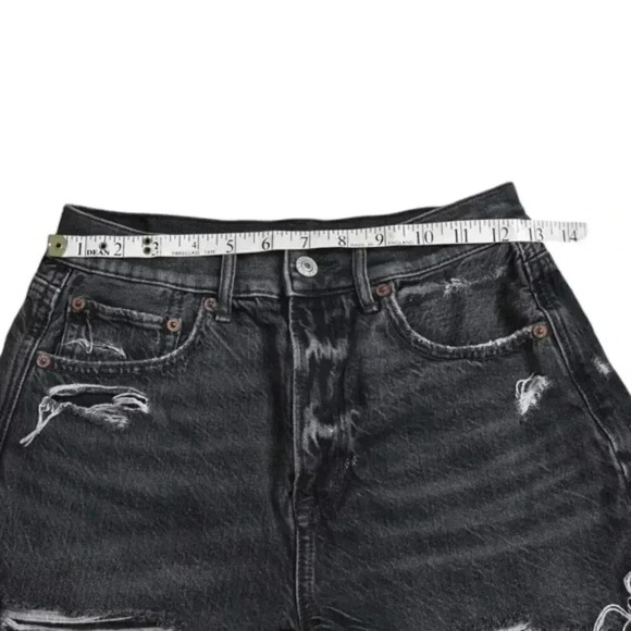 American Eagle Highest Rise '90s Boyfriend Jean Shorts Black Denim Distressed 4 - Picture 9 of 11